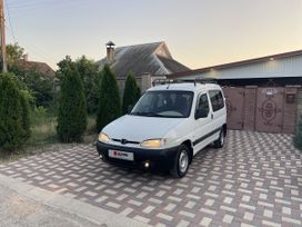    Peugeot Partner 2002 , 425000 , 