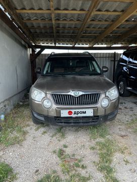 SUV   Skoda Yeti 2011 , 800000 , --