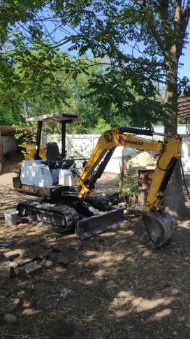 - Yanmar B-22 2000 , 1600000 , 