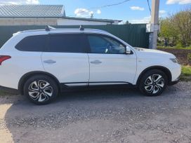 SUV   Mitsubishi Outlander 2015 , 1550000 , 