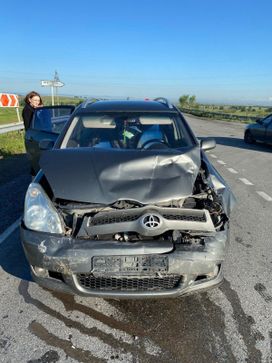    Toyota Corolla Verso 2006 , 610000 , 