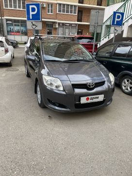  Toyota Auris 2008 , 900000 , 