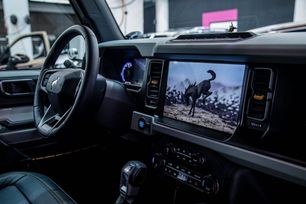  3  Ford Bronco 2021 , 8100000 , 