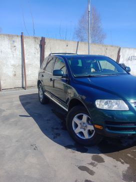 SUV   Volkswagen Touareg 2003 , 890000 , 