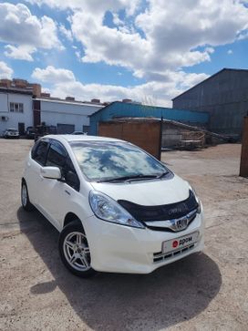  Honda Fit 2013 , 820000 , -