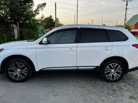 SUV   Mitsubishi Outlander 2016 , 1750000 , 