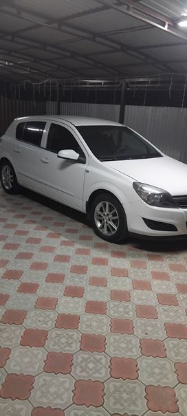  Opel Astra 2008 , 650000 , 