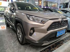 SUV   Toyota RAV4 2020 , 2390000 , 