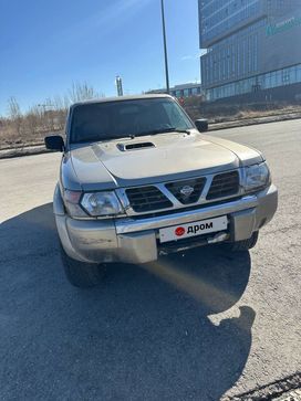 SUV   Nissan Patrol 2001 , 800000 ,  