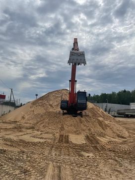   Hitachi ZX200LC 2011 , 6600000 , 