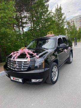 SUV   Cadillac Escalade 2008 , 1700000 , 