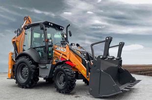 - Case 580SV 2025 , 12300000 , 