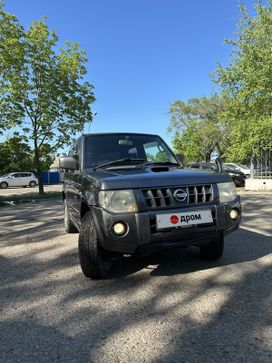  3  Nissan Kix 2009 , 549000 , 