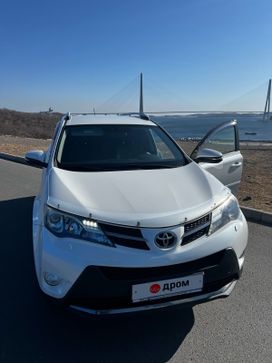 SUV   Toyota RAV4 2014 , 2000000 , 