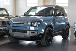  3  Land Rover Defender 2022 , 6600000 , 