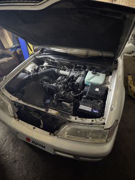  Toyota Mark II 1997 , 700000 , 