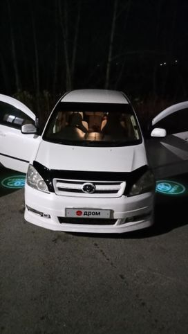    Toyota Ipsum 2003 , 950000 , 