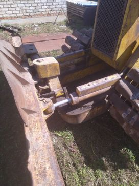  Caterpillar D3C 2000 , 2750000 , 