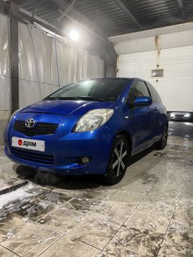  3  Toyota Yaris 2007 , 700000 , 