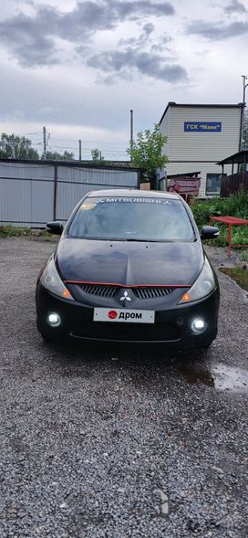    Mitsubishi Grandis 2006 , 666666 , ٸ