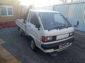   Toyota Lite Ace 1990 , 500000 , 