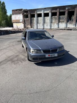  Nissan Bluebird 1998 , 210000 , 