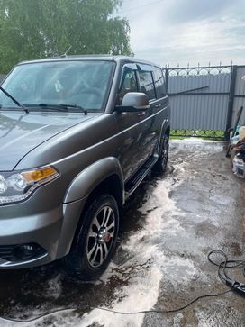 SUV     2015 , 1050000 , 