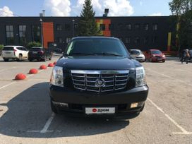  Escalade, 2011