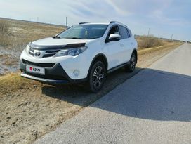 SUV   Toyota RAV4 2015 , 2370000 , 