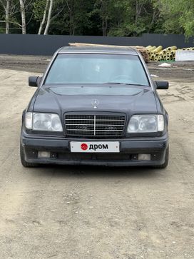 Mercedes-Benz E-Class 1995 , 400000 , 
