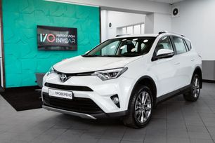 SUV   Toyota RAV4 2018 , 2999000 , --