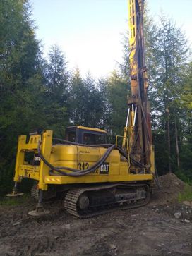  Caterpillar DE330 2010 , 15000000 , 