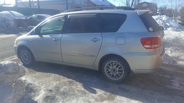    Toyota Ipsum 2003 , 850000 , 