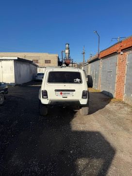  3   4x4 2121  1999 , 265000 , 