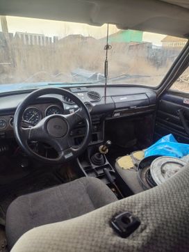   2106 1983 , 50000 , -