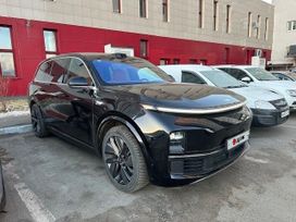 SUV   Li L9 2023 , 6400000 , 