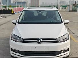    Volkswagen Touran L 2022 , 1510000 , 