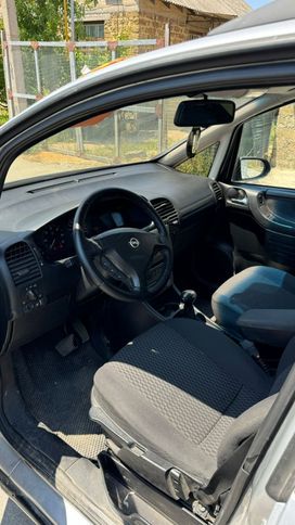   Opel Zafira 2003 , 435000 , 