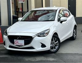  Mazda Demio 2017 , 700000 , 