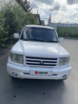 SUV   Mitsubishi Pajero iO 2000 , 650000 , 