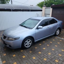  Honda Accord 2004 , 700000 , --