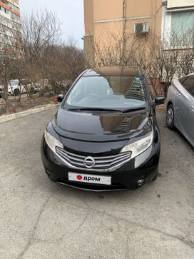  Nissan Note 2013 , 700000 , 