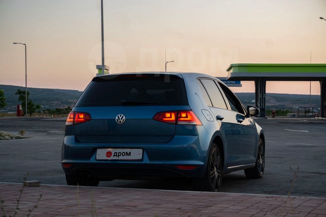  Volkswagen Golf 2013 , 1300000 , 