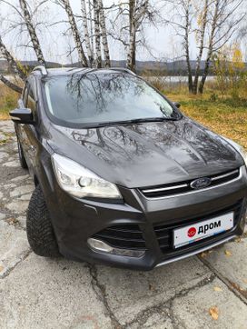 SUV   Ford Kuga 2016 , 1600000 , 