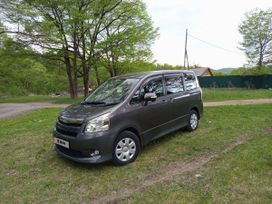    Toyota Noah 2008 , 1320000 , 