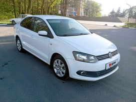  Volkswagen Polo 2015 , 940000 ,  