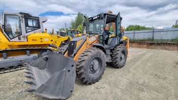 - Case 695SV 2024 , 15990000 , 