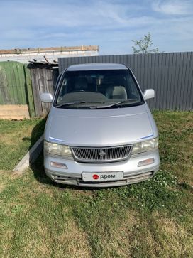    Nissan Largo 1997 , 250000 , -