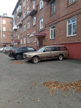  Toyota Crown 1990 , 220000 , 