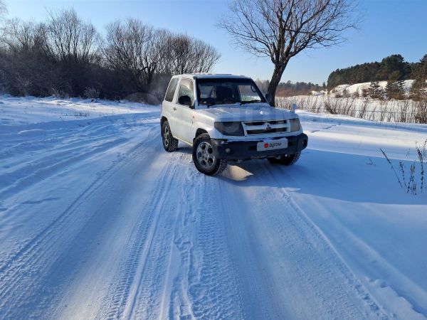  3  Mitsubishi Pajero iO 1999 , 350000 , 